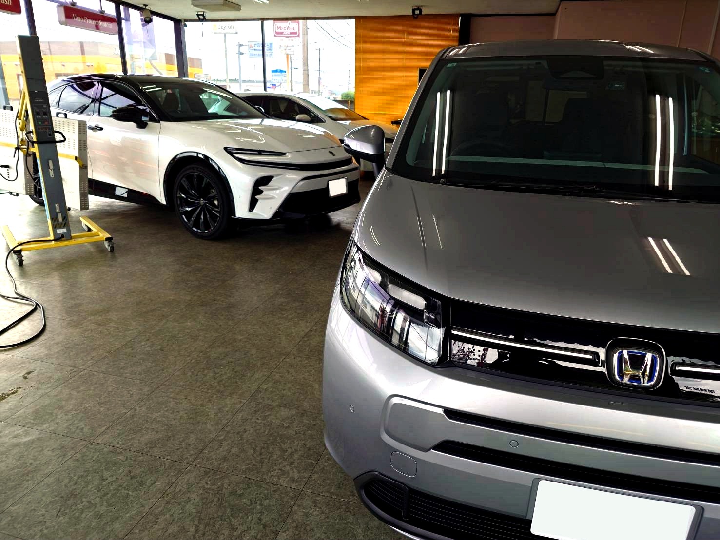洗車工房各店で、たくさんの愛車をお任せいただいています。